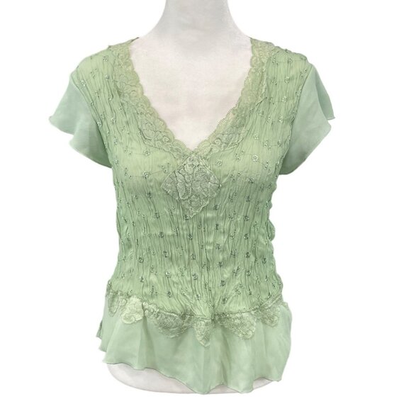 Sunny Taylor Petal Pastel Green Lace Trim Smocked Floral Peasant Top Size M - Picture 1 of 10